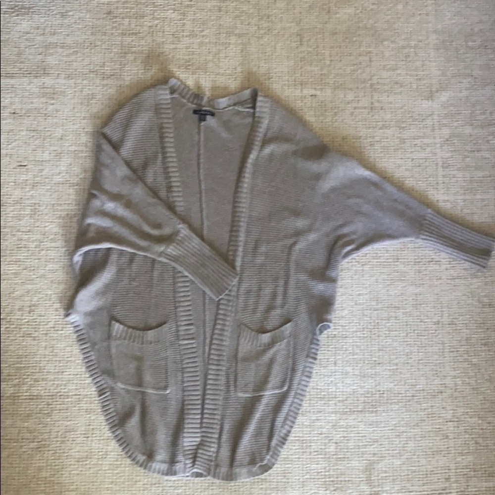 American Eagle Tan Party Cardi